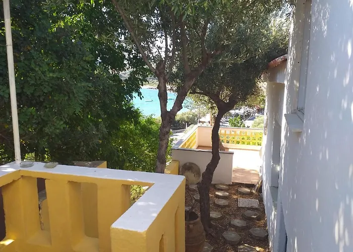 Ammos Apartments